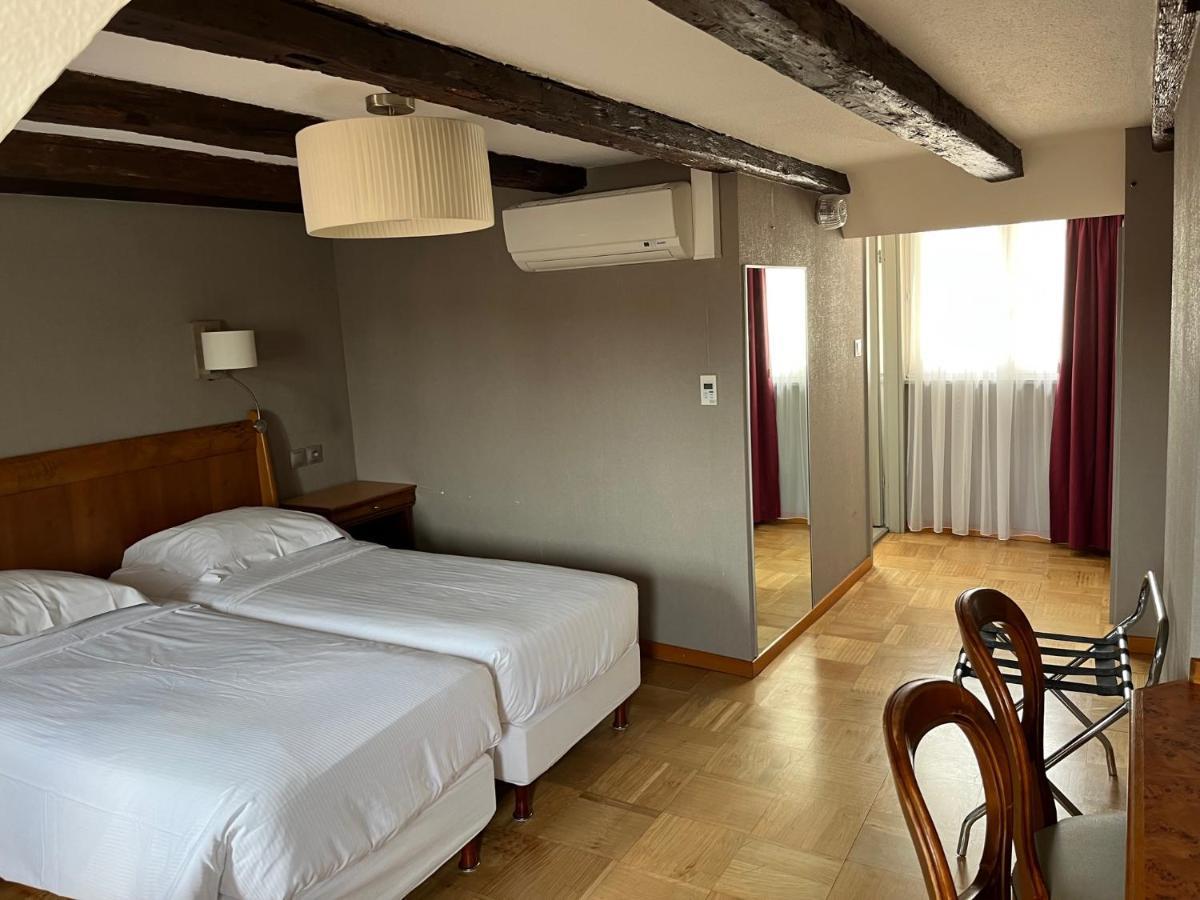 Logis Hotel Restaurant Au Cerf D'Or Strasbourg Eksteriør bilde