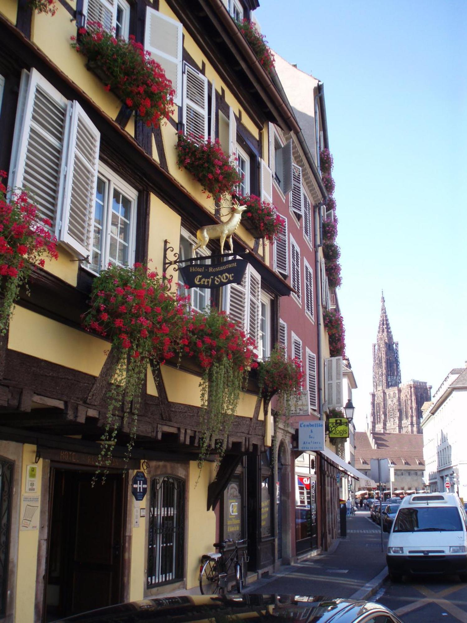 Logis Hotel Restaurant Au Cerf D'Or Strasbourg Eksteriør bilde