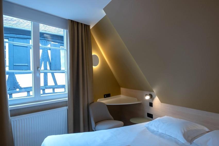 Logis Hotel Restaurant Au Cerf D'Or Strasbourg Eksteriør bilde
